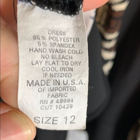 R & M Richards Black Print Inset Mini Dress Sz 12 - Picture 3 of 4